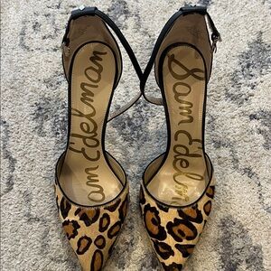 Sam Edelman Black and Tan Leopard Heels